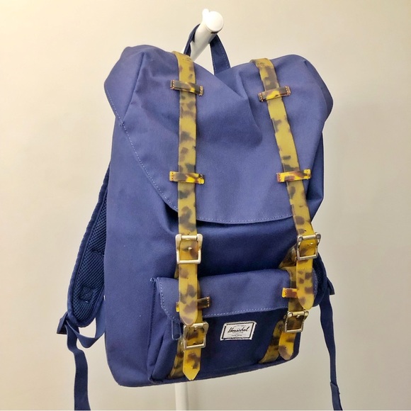 Herschel Supply Company Unisex Blue Little America Backpack. - Picture 2 of 15
